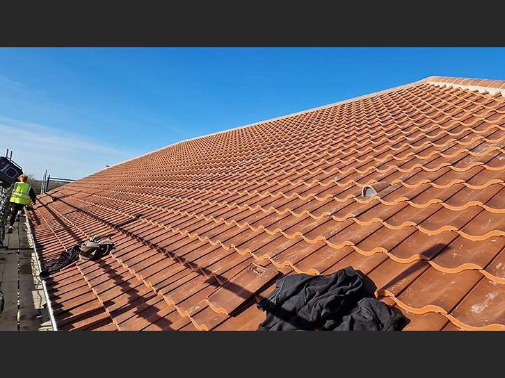 Sandtoft Neo Interlocking Clay Tiles for Blofield Pitched Roof